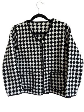 Retro Style Black & White Diamond Pattern Button Cardigan | Clean Aesthetic